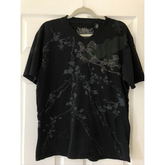 T- shirt - Picture 1 of 5